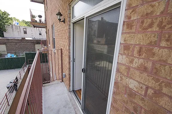 Rented by Level Group | media 23