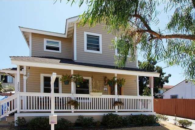 1st image of 3269 Collier Ave