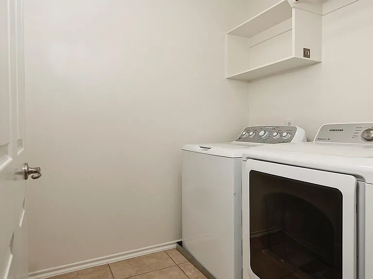 51 Wickerdale Pl — Photo 13