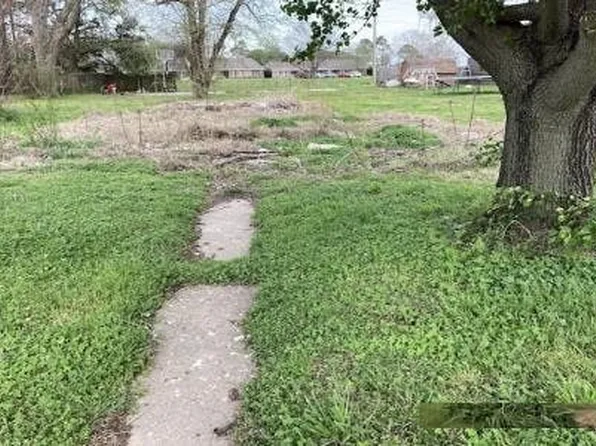 512 S Main St, Ridgely, TN 38080