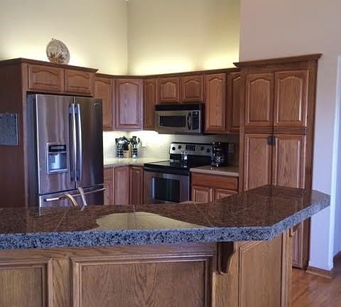 2nd image of 555 N Stonetree Pl