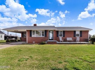 301 W Blalock Rd, Lucama, NC 27851