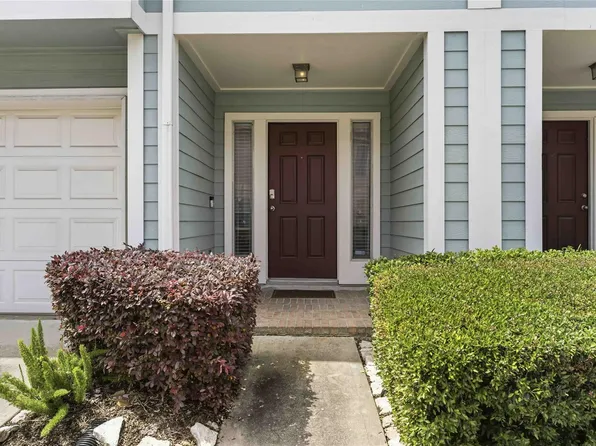 7014 Woodridge Row Dr, Houston, TX 77087