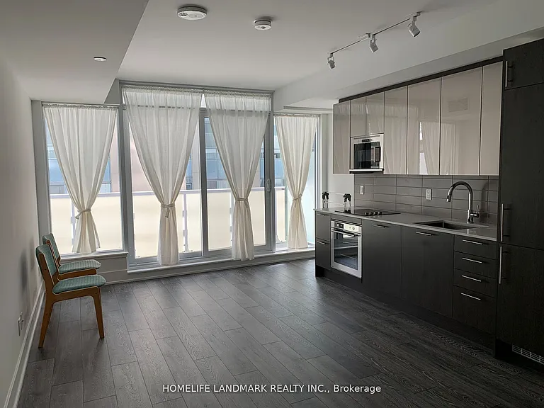 403 Church St E #618 — Photo 2