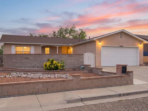 1647 Joan St, Belen, NM 87002