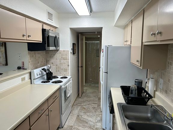 5th image of 2750 Holly Hall St APT 1406