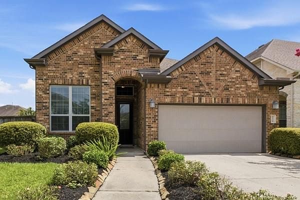 1st image of 2530 Granberry Pt
