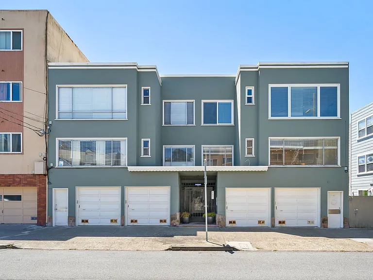 4441 Balboa St #2 — Photo 5