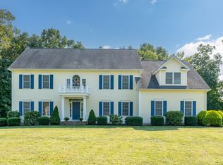 30 Governors Way, Madison, CT 06443