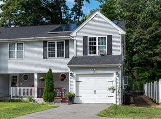 27 Onset St, Worcester, MA 01604