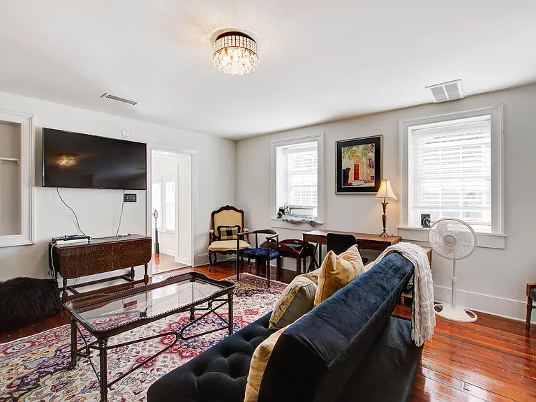 342 King St #B — Photo 15