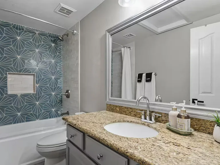 7720 W Karen Lee Ln — Photo 21