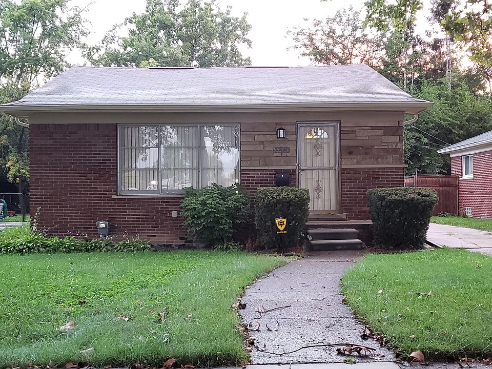 1st image of 22031 Parklawn St