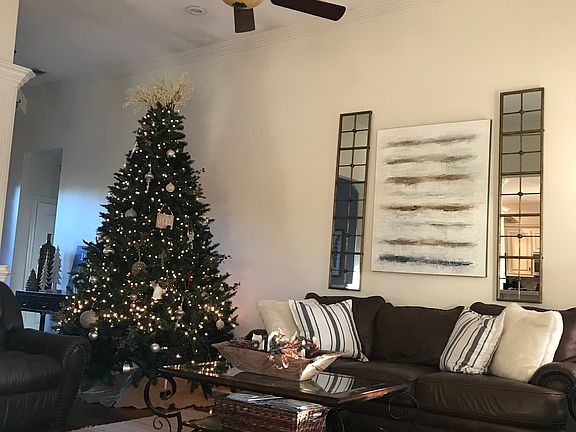 5th image of 312 Greenhill Dr