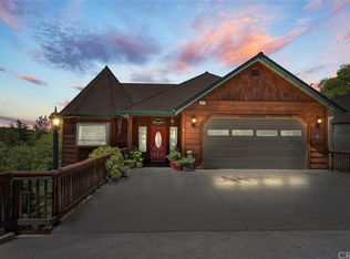 1014 Grass Valley Rd, Lake Arrowhead, CA 92352