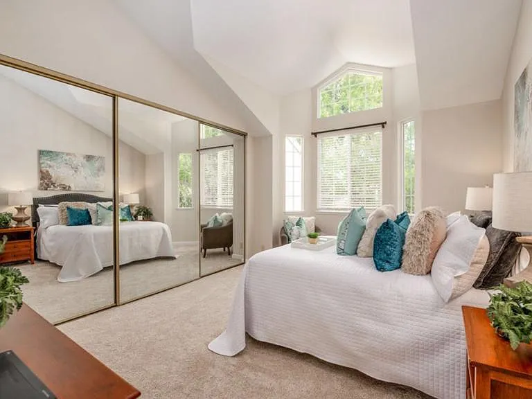 7706 Creekside Dr — Photo 15