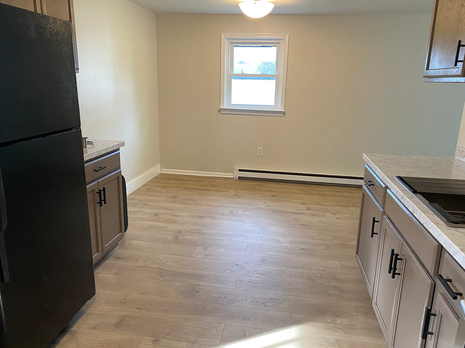 1 bed, 720 sqft, $1,650 — Photo 1
