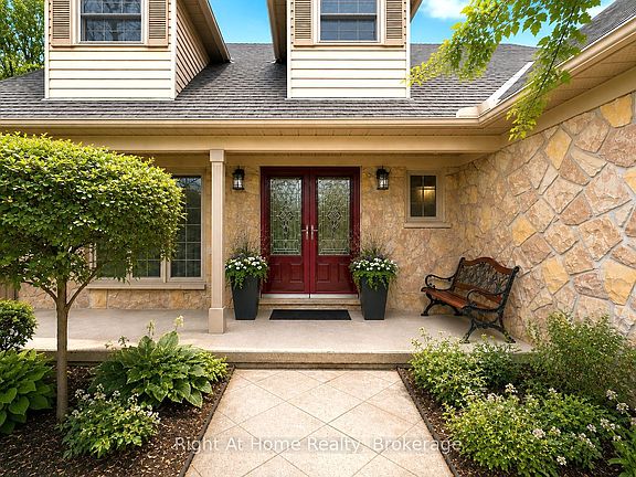 4th image of 437 Shoreacres Rd