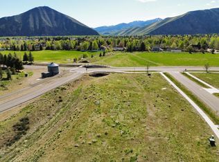 1500 Appaloosa Rd, Hailey, ID 83333
