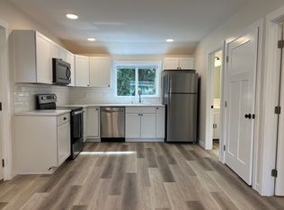 1723 NE 113th St #B, Seattle, WA 98125