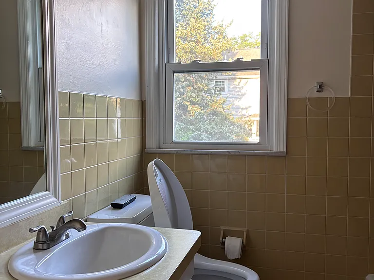18 Swan Rd — Photo 4