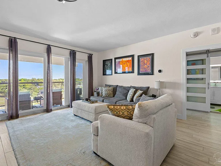 825 Bayshore Dr #605 — Photo 7