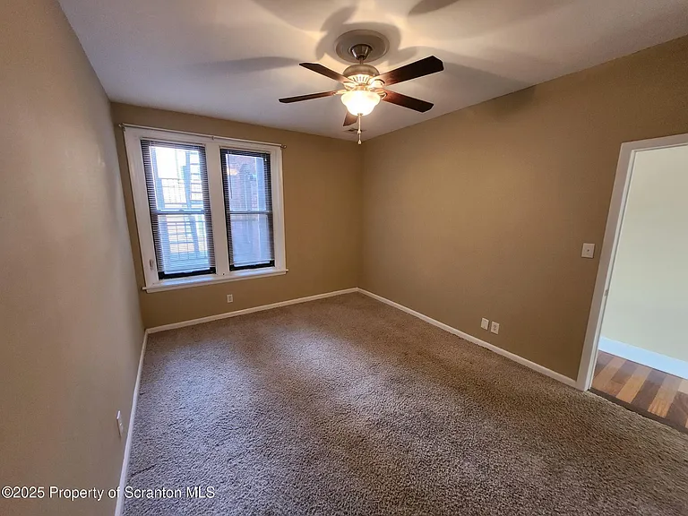 98 N Franklin St #2 — Photo 14