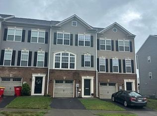 33 Union Ridge Dr, Charles Town, WV 25414