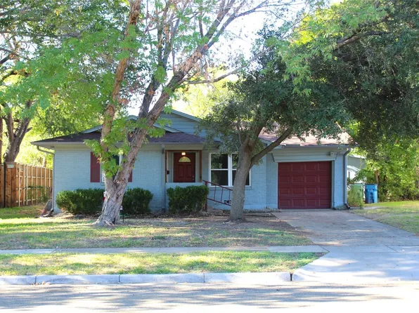 843 Yale Ave, Lewisville, TX 75057