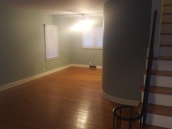 5th image of 5017 1/2 California St