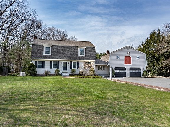 3rd image of 18 Smith Corner Rd