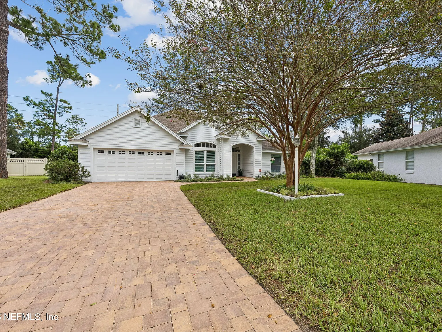 4 bed, 2.0 bath, 2109 sqft, $5,000 — Photo 1