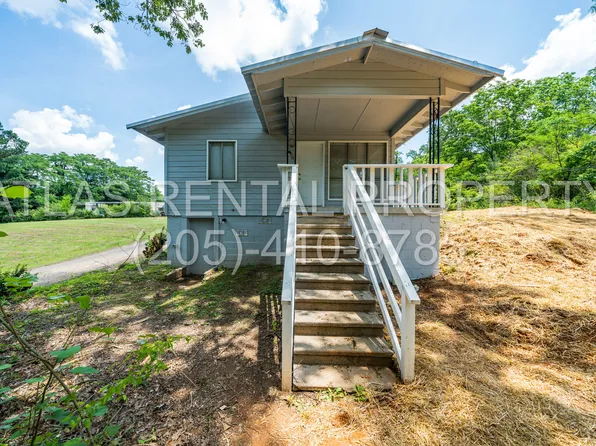 31 Barnett St, Adamsville, AL 35005