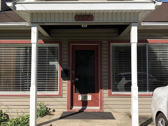 Entry door (keyless)