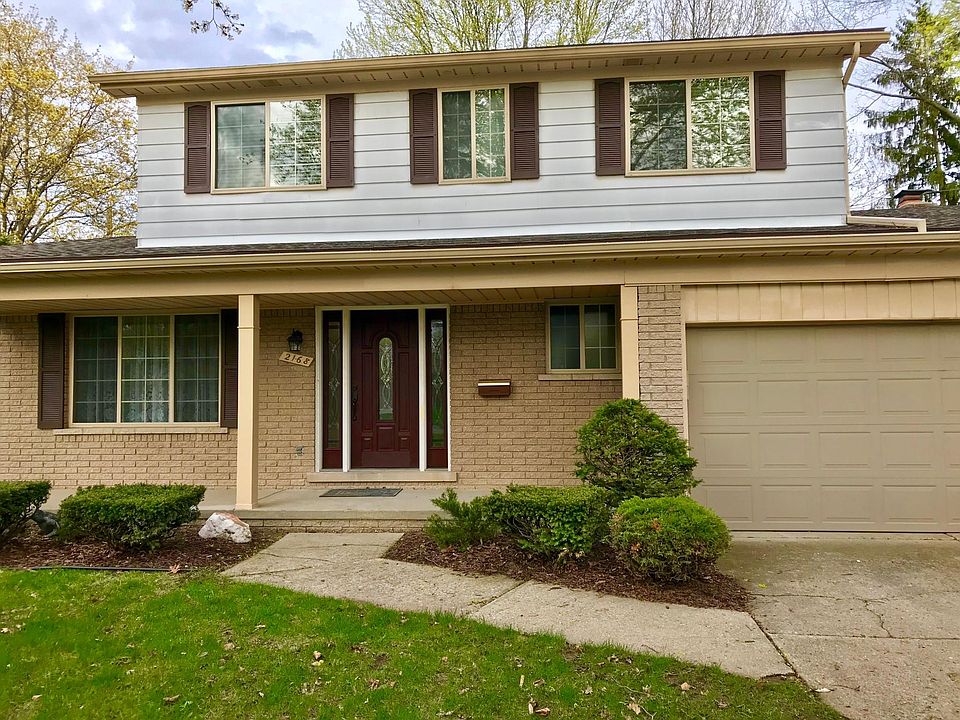 1st image of 2168 Hillcrescent Dr