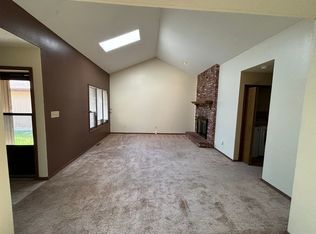 517-519 E Redwood St, Springfield, MO 65807