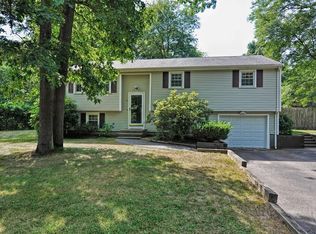 8 Seymour St, Berkley, MA 02779