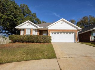 136 Cypress Ln, Fairhope, AL 36532