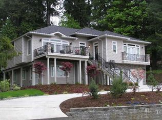 2904 Huntington Pl, Longview, WA 98632