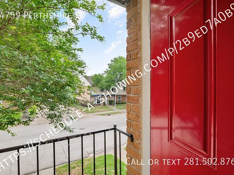 14759 Perthshire Rd — Photo 10
