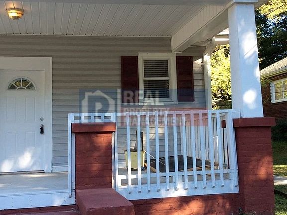 2nd image of 1031-A Pearson St