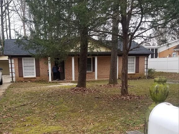 2nd image of 6813 Woodfield Dr