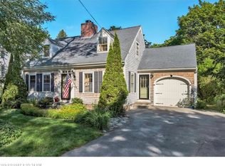 10 Surf Rd, Cape Elizabeth, ME 04107