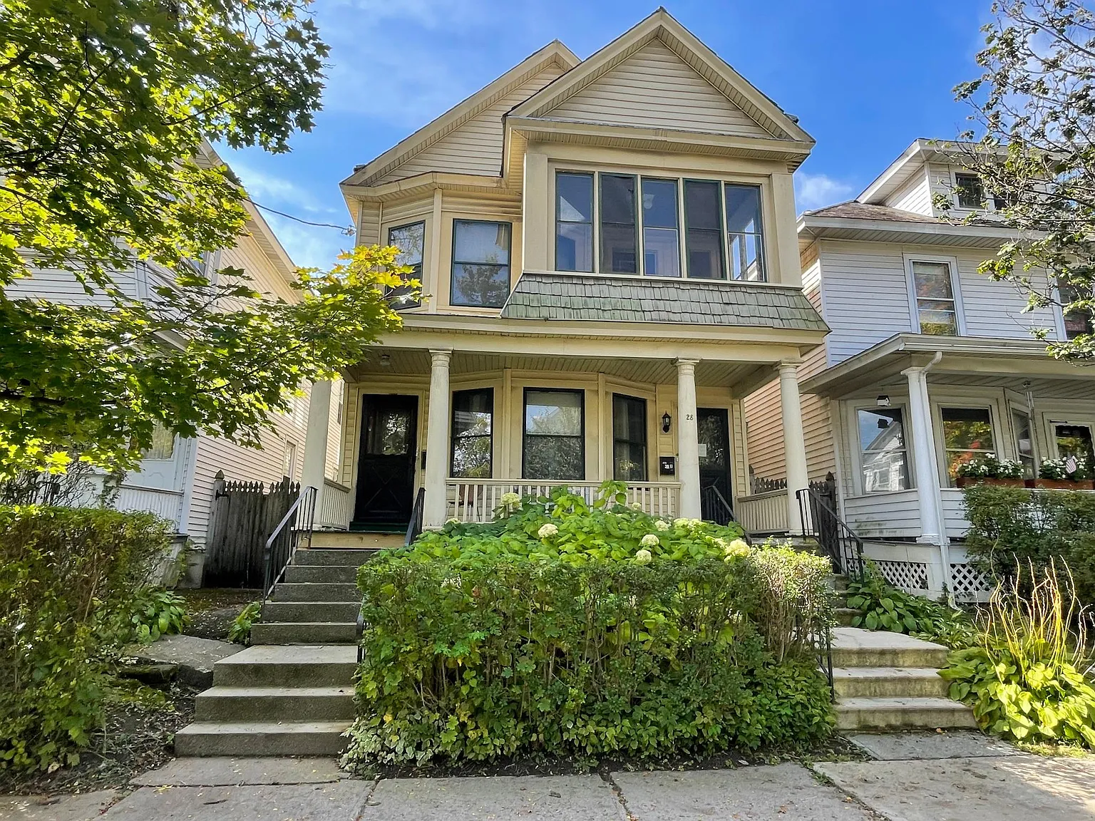 3 bed, 1228 sqft, $650 — Photo 1