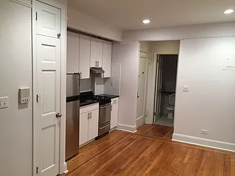 Rented by Metropolis Real Estate of Manhattan