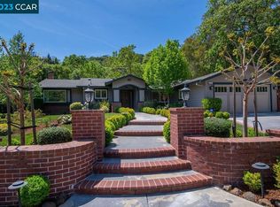3345 Walnut Ln, Lafayette, CA 94549