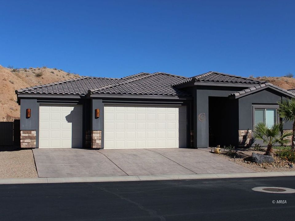 2nd image of 667 Beech Wood Ln