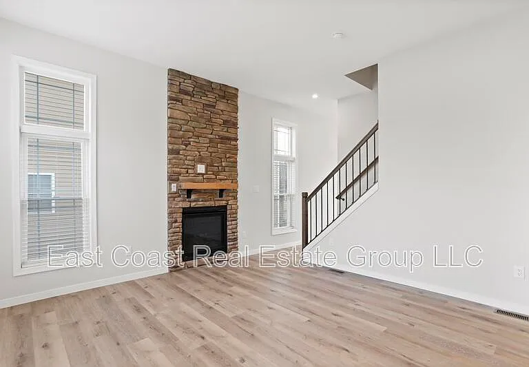530 N 3rd St #A — Photo 18