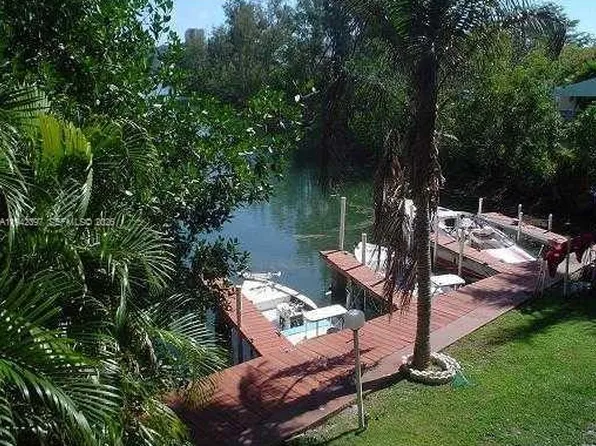 16531 NE 35th Ave #201, North Miami Beach, FL 33160