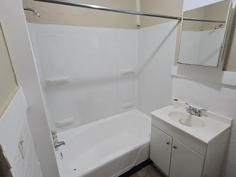 92 Germain St #1 — Photo 8